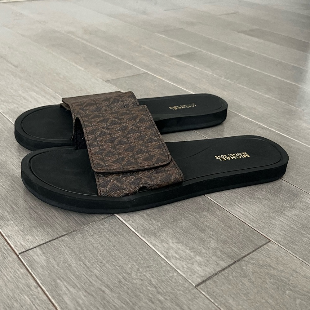 Michael Kors Black and Brown Slide Sandals - Picture 3 of 5